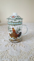 Kakasos,tyúkos,kiscsibés porcelán teaszűrös bögre