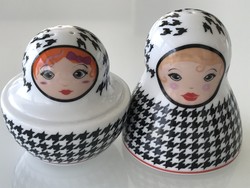 Porcelain salt and pepper shaker in the shape of a matryoshka doll, multiple choice brand