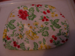 Retro floral toiletry bag