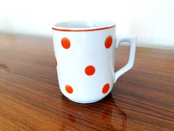 Régi Zsolnay porcelán bögre piros pöttyös régi teás csésze