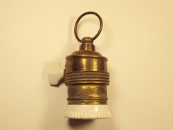 Régi antik porcelán réz lámpa foglalat akasztható, kapcsolóval
