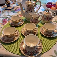 Zsolnay barokk, dúsan díszített teás-vagy kávéskészlet 5 db csészével