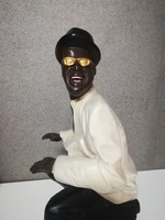 Statue of ray charles, the most iconic figure of jazz and blues, who