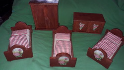 Régi  játék fa babaszoba bútor kb. 12 -17 cm -es babákhoz CSAK egyben a képek szerint