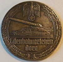 II. WWI Huge Commemorative Medal #10