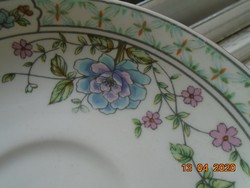 Balmoral castle antique English rich floral pattern plate