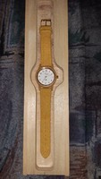 Women's waidzeit austria wooden wristwatch
