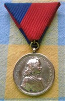 War medal Highland with matching war ribbon aunc