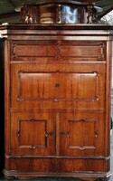 It was owned by the Zsilinszky family! Antique writing secretary! 187X127x60cm! Requires minor renovation!