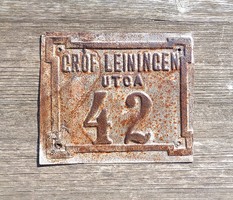 Gróf Leningen utcai régi házszámtábla