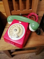 Retro telefon,tárcsás piros,vaj,zöld