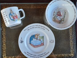 Wedgwood English bone china children's tableware in a gift box The Adventures of Peter Rabbit Beatrix Potter