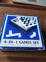 4 funkciós sakk,dominó  stb.....