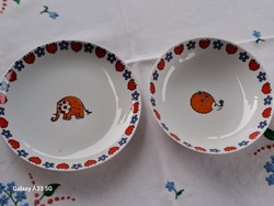 Hollóházi retro porcelán gyermek tányérok sünis és elefántos