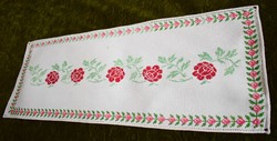 Embroidered tablecloth, cross-stitch needlework with a rose pattern, 81 x 30 cm