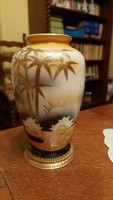 I discounted it! Porcelain vase with Japanese pattern by Erozon. Richly gilt hand painted
