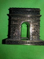 Régi fém -réz Párizs Francia emléktárgy A DIADALÍV mini szobor a képek szerint .