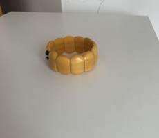 Beautiful antique amber butter amber bracelet