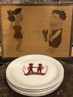 Zsolnay children's patterned plate in perfect condition. The auction is for one piece.