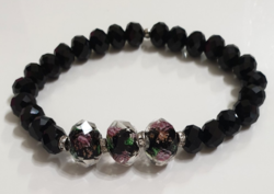 Elegant faceted glass bracelet with Murano ornament