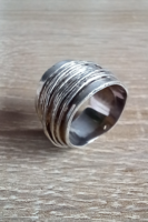 Modern ezüst gyűrű
