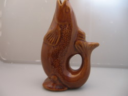 Fish-shaped spout, vase