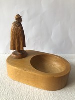 An object carved from wood