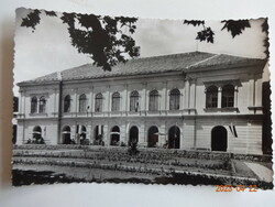 Régi képeslap: Balatonfüred, SZOT kultúrterem és étterem (1964)
