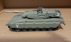 Merkava mk3 tank, military model, khaki, 1:72