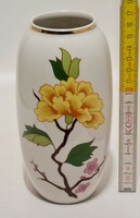 Porcelain vase with Horlóháza hydrangea pattern (2600)