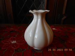 Zsolnay gerezdes váza 11 cm