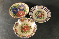 Pázmány hand-painted wall plates 193