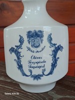Retro lowland porcelain vase