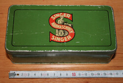 Vintage singer metal box metal box tin box very old