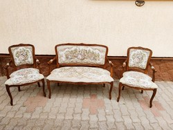 Action! Flawless, perfect, restored baroque salon set, with flawless tapestry fabric