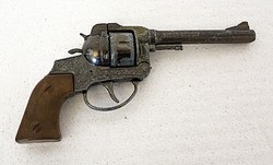 Régi játék pisztoly revolver