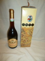 Old Tokaj Aszú wine with 3 puttons from 1995