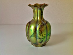 Zsolnay labrador glazed eosin vase 15.5 cm.