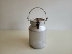 Régi vintage alumínium 10 literes tejeskanna füles kanna