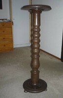 Flower / statue holder wooden pedestal