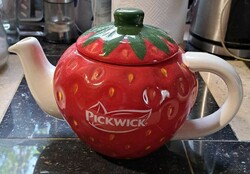 Pickwick ceramic teapot