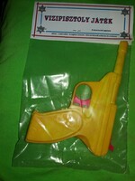 Retro hungarian shopping goods bazaar stickless packed water pistol luger plastic toy pictures 1