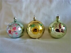 Old glass Christmas tree decoration! - 1 sphere!