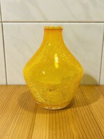 Karcagi sárga fátyolüveg váza