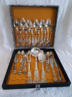 Silver-plated cutlery set for 6 people