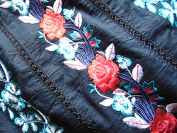 Álomszép rózsahímzéses pamut szoknya