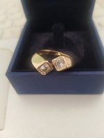 Különleges aranygyűrű 14 k cirkonia kővel 5,5 gr