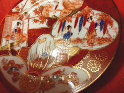 Beautiful antique Japanese porcelain plate