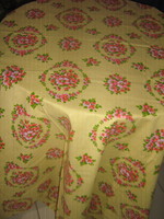 Beautiful yellow floral cheerful summer tablecloth new