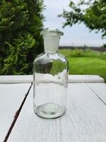 Orvosságos üveg